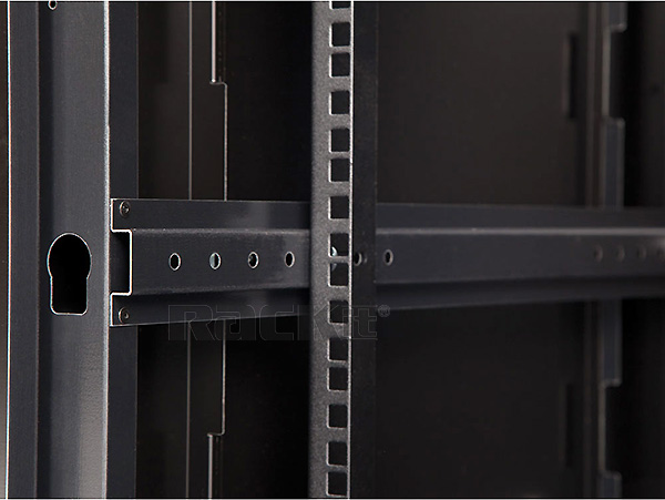 LINIER's rack-mount rails